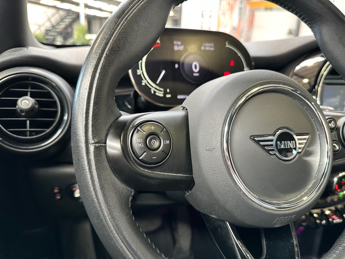 Mini Mini III (F56) 1.5 One 102 Edition Greenwich BVA7 3P