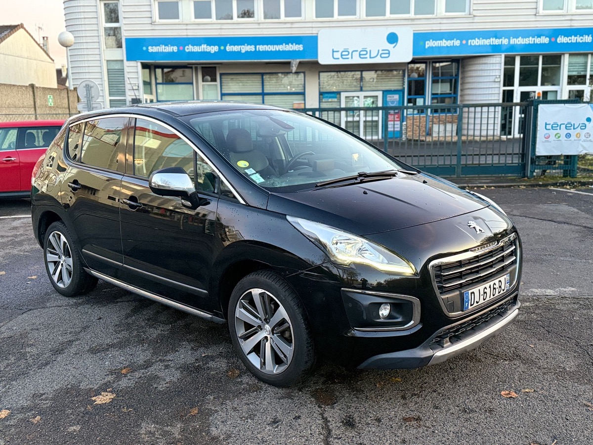 Peugeot 3008 1.6 HDI 115 CV 1er main allures en 4 Fois 
