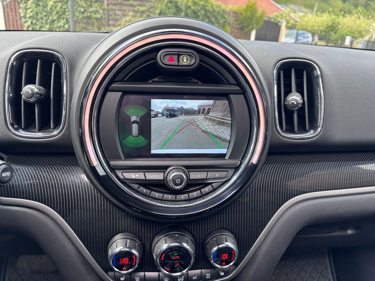 Mini Countryman Cooper 136ch Longstone BVA7 - Entretien MINI