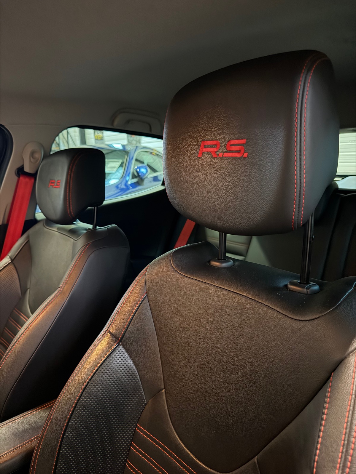 RENAULT Clio RS TROPHY Phase 2 1.6 T 16V EDC6 220 cv Boîte auto