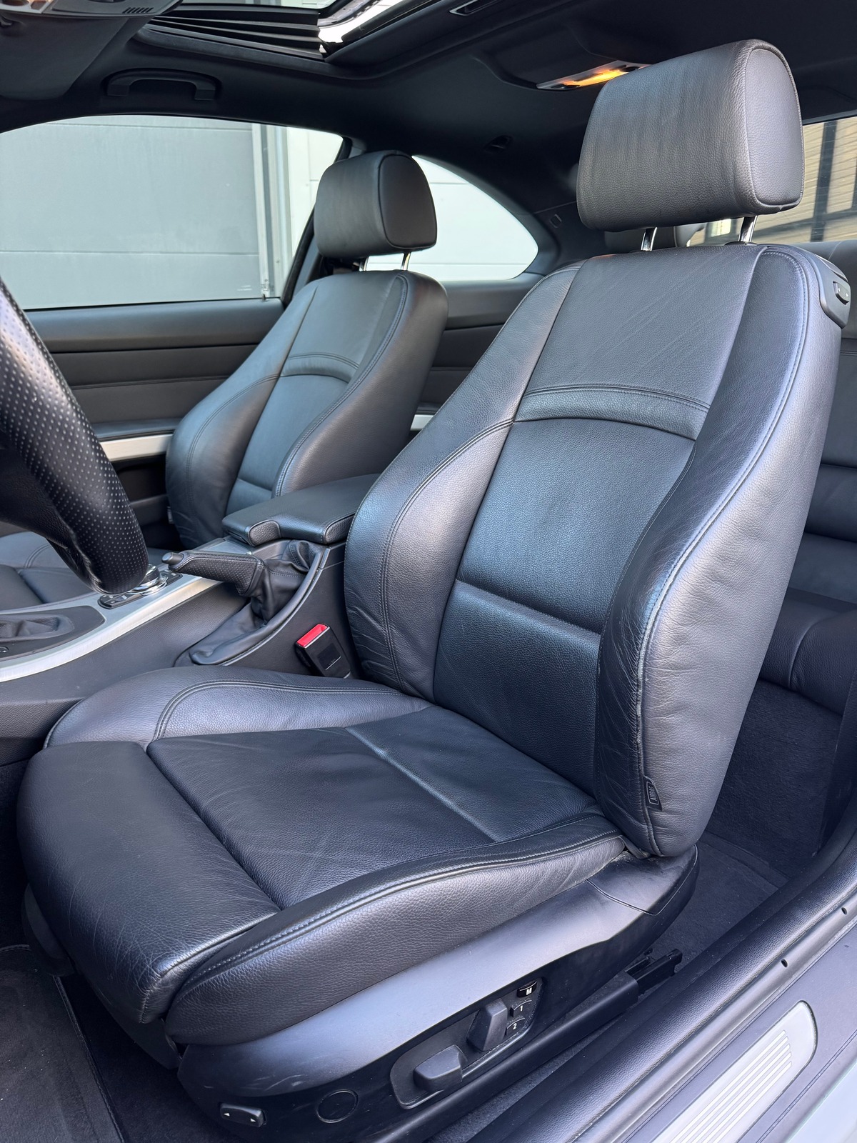 Bmw Série 3 E92 335 DA 286 SPORT DESIGN PACK M