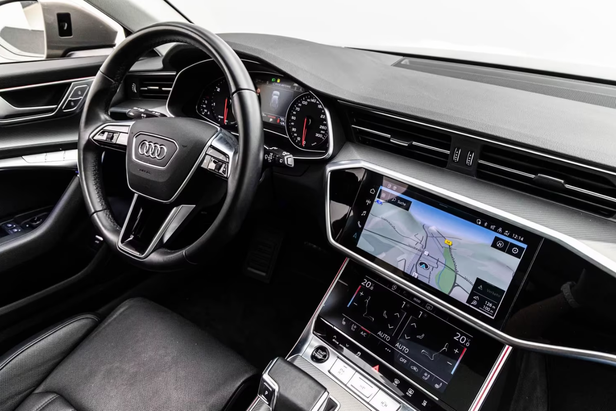 Audi A6 Avant V 50 TDI 286ch Avus quattro tiptronic 8