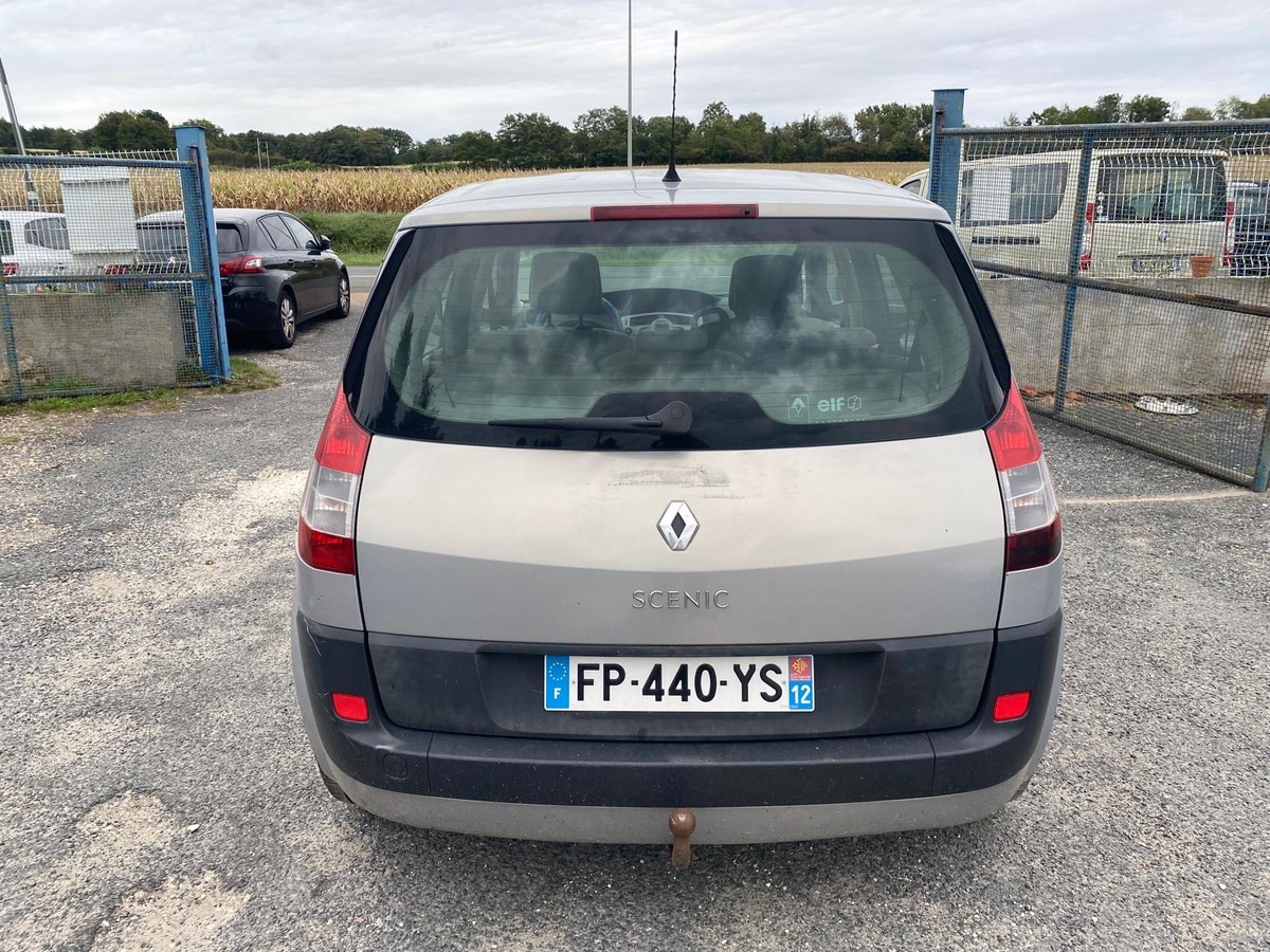RENAULT Scenic II 1.5 dci 105cv 231000km