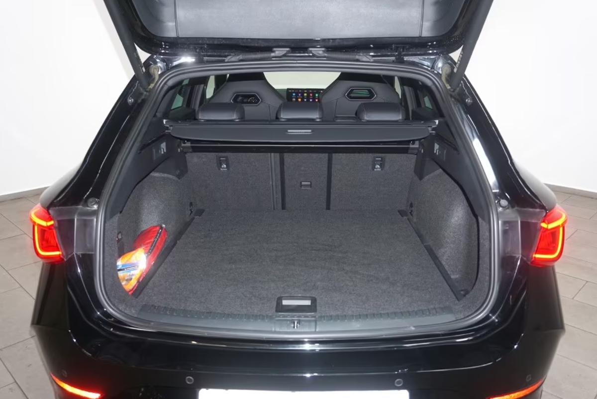 Cupra Leon ST 2.0 TSI 310ch VZ DSG7 4D/Toit ouvrant/Attelage/Caméra/Beats