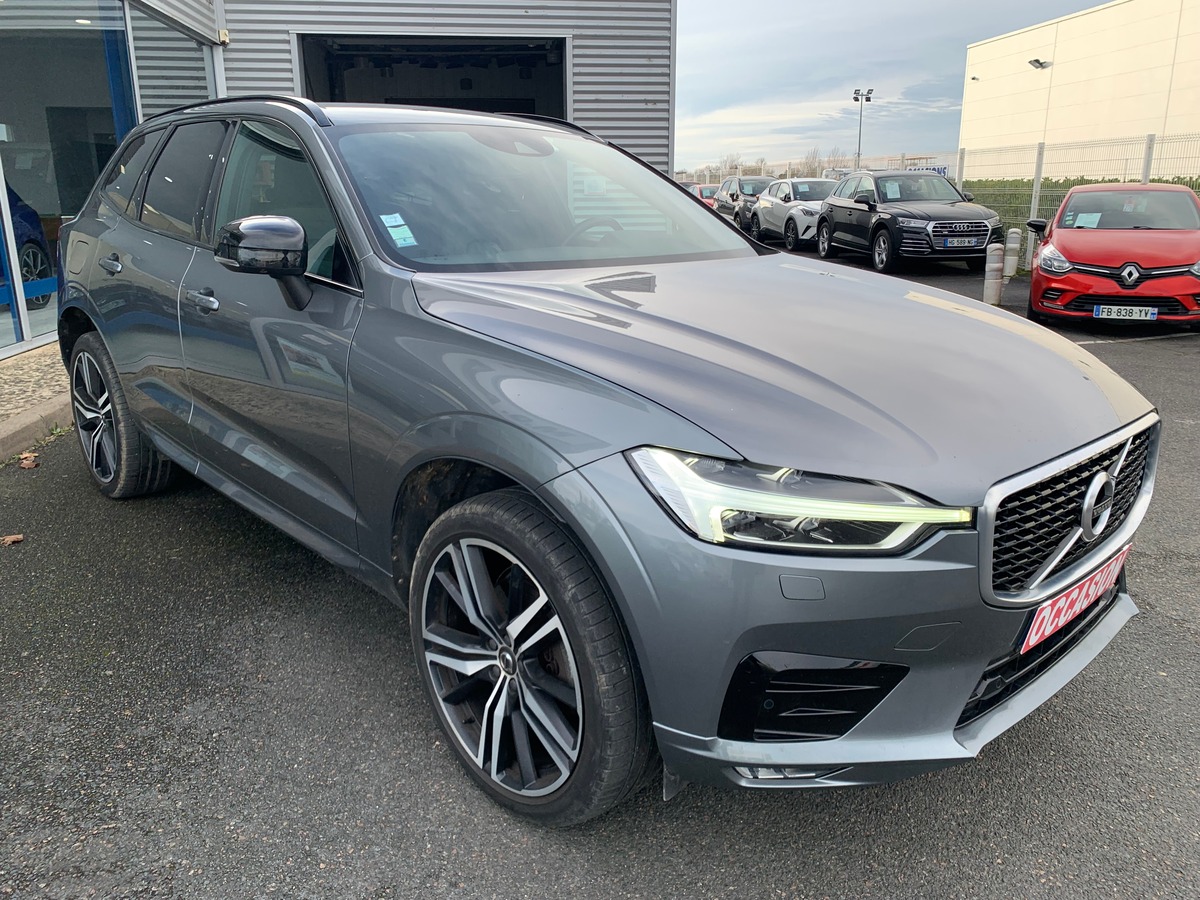 Volvo XC60 197 ch | R-design | Châssis Sport | Jantes Alu 21'' | Sièges Sport | Coffre électrique