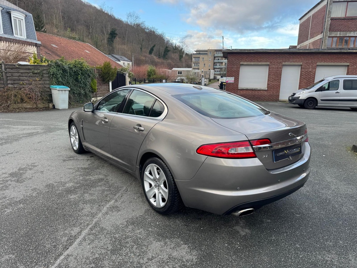 Jaguar XF 3.0 V6 Premium Luxury - Révisé - Garantie