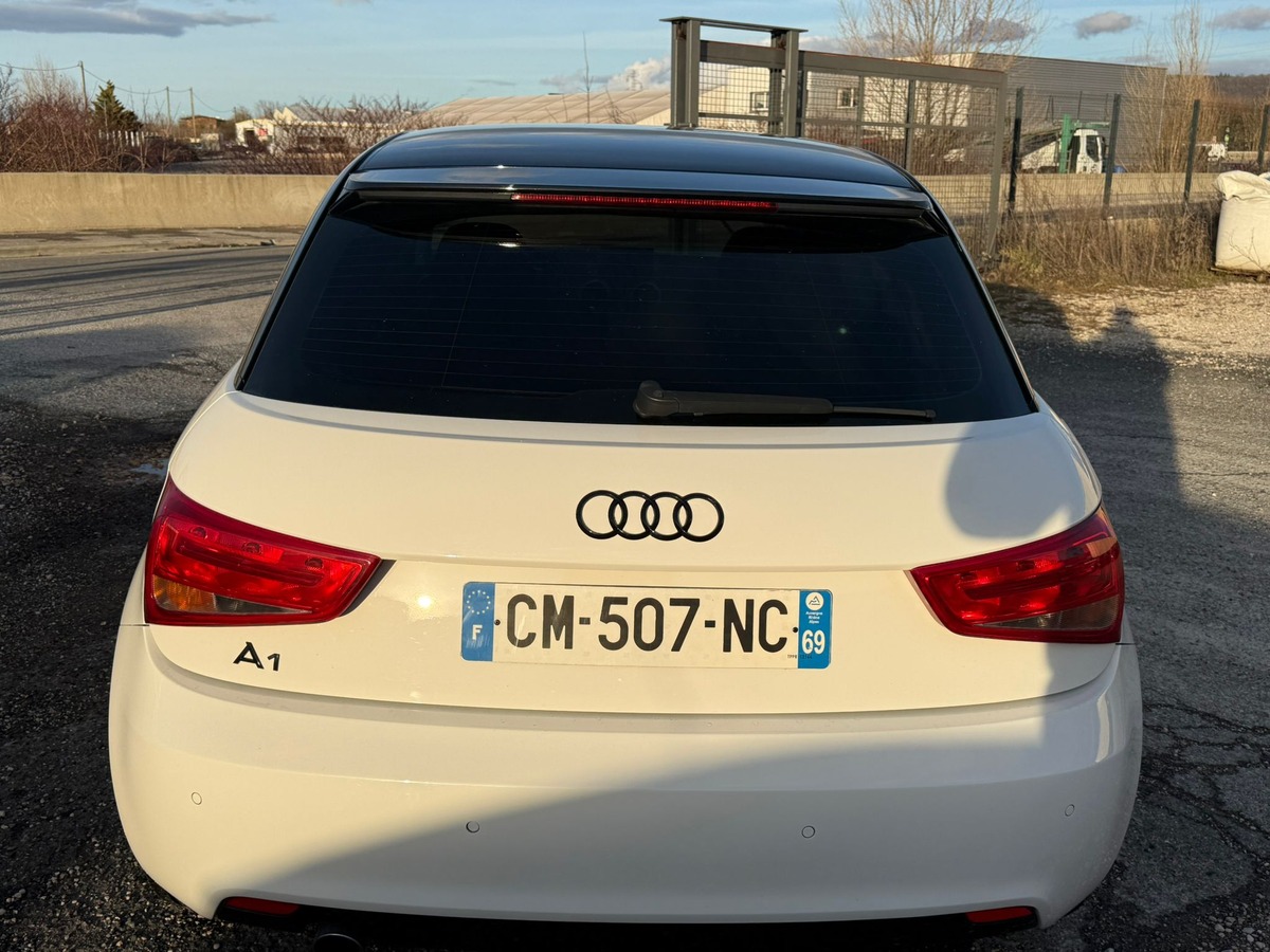 Audi A1 Sportback 3 Portes 1.6 TDI 90 Ch EXCELENTE ETAT GARANTIE 12 MOIS