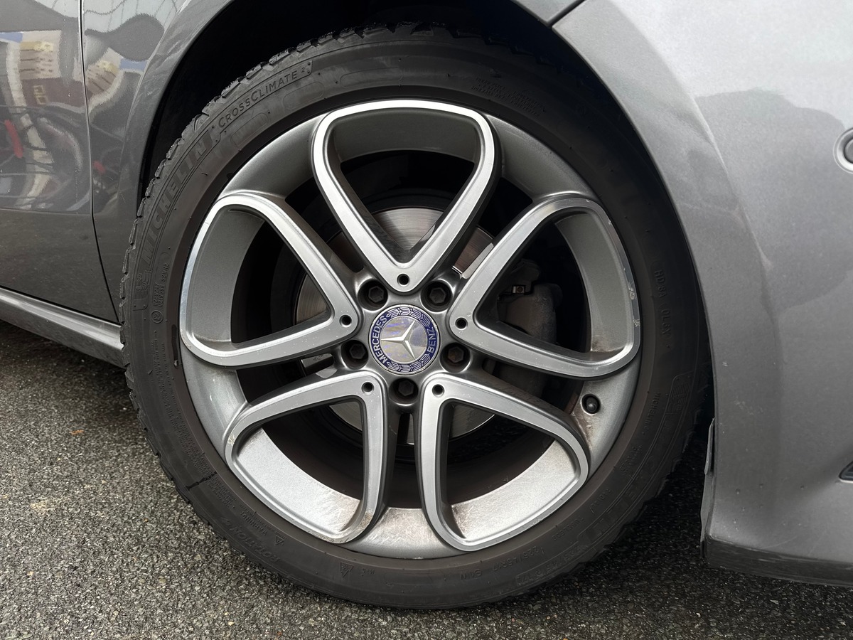 Mercedes-Benz Classe A 180 CDi Sensation 1.8 CDI 7G-DCT 109 cv (W176) - Toit Ouvrant