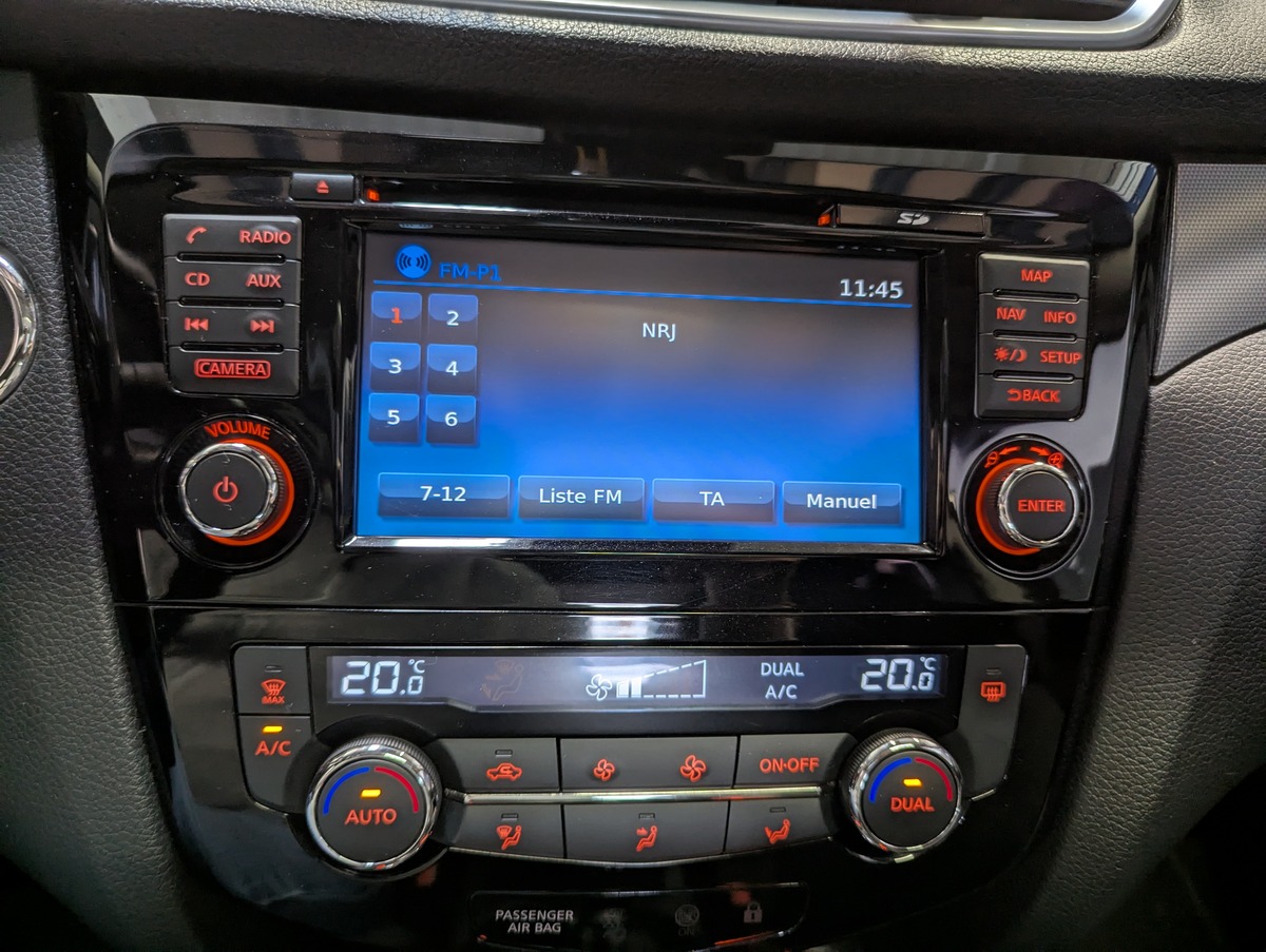 Nissan Qashqai 1.2 dig TEKNA