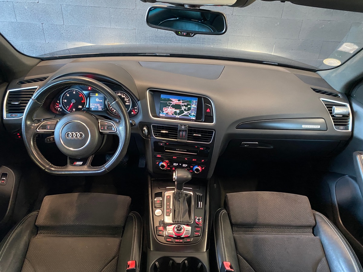 Audi Q5 3.0 TDi 245 S Line S-tronic 7