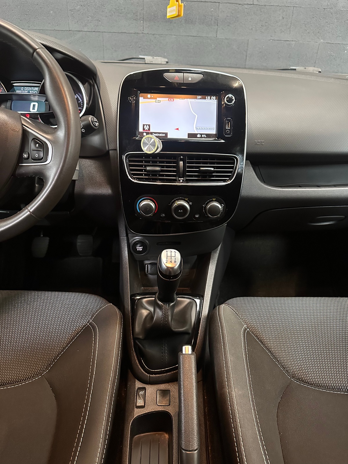 RENAULT Clio 4 0.9 TCE 75 CV LIMITED