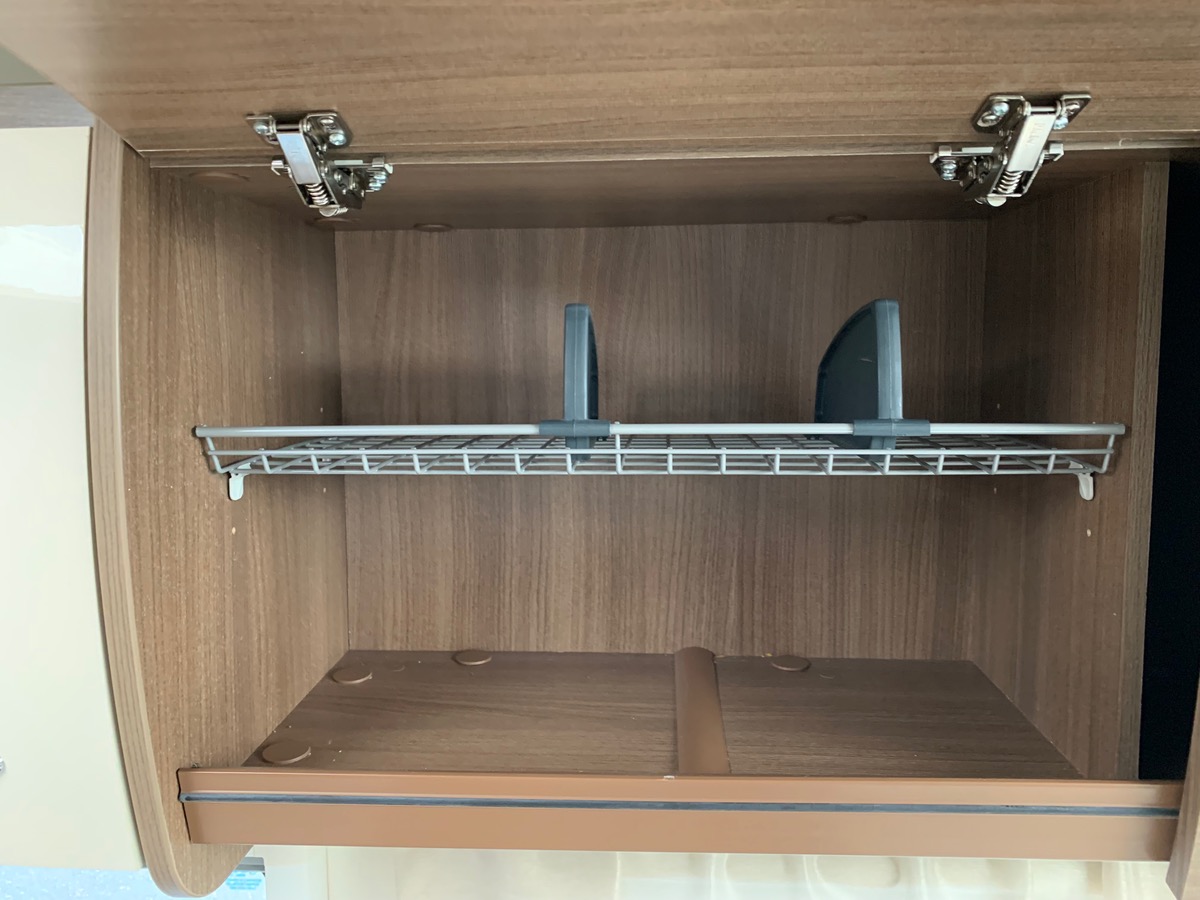 Ford Challenger 155 ch | 2,2 litres | GENESIS 288 EB Profilé | 3 Couchages | Caméra de recul