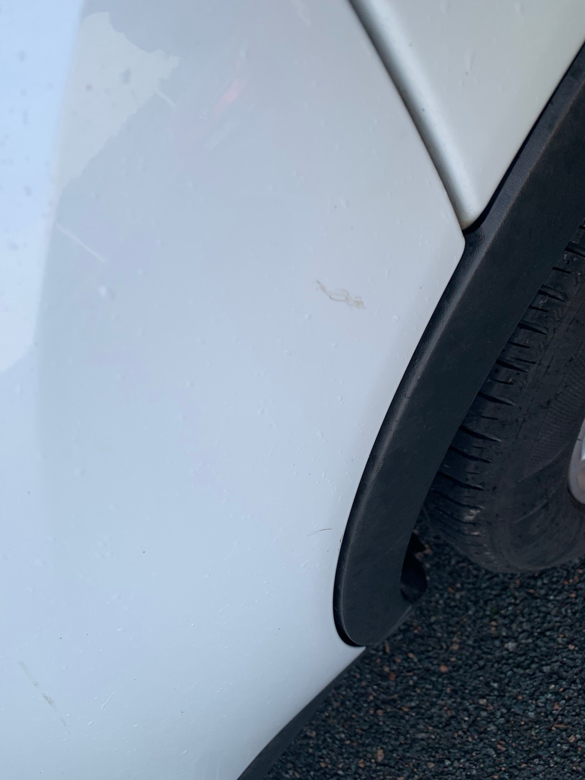 Ford Kuga 140 | TREND | Radar de stationnement avant arriére | Attelage | Climaisation | Jantes 17''