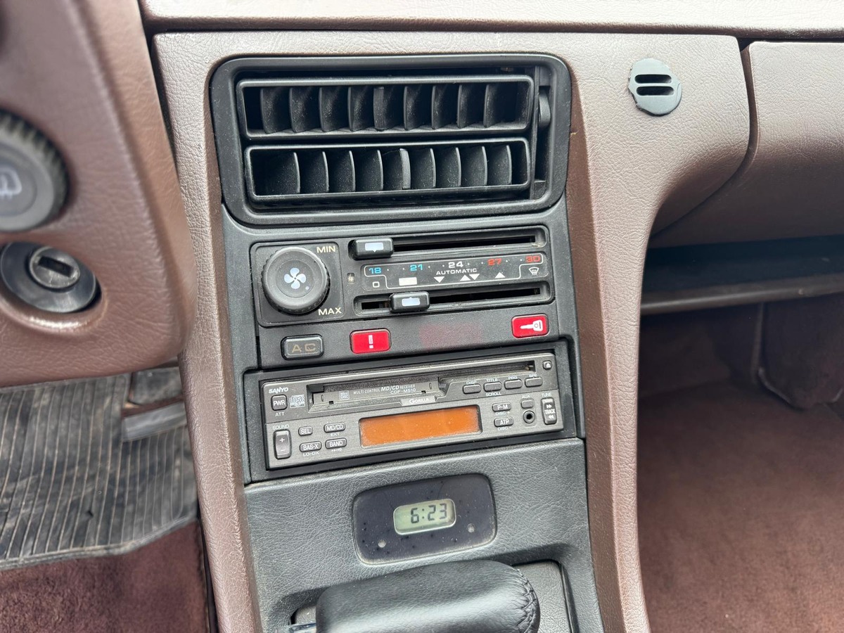 Porsche 928 S3 5.0 32soupapes 288