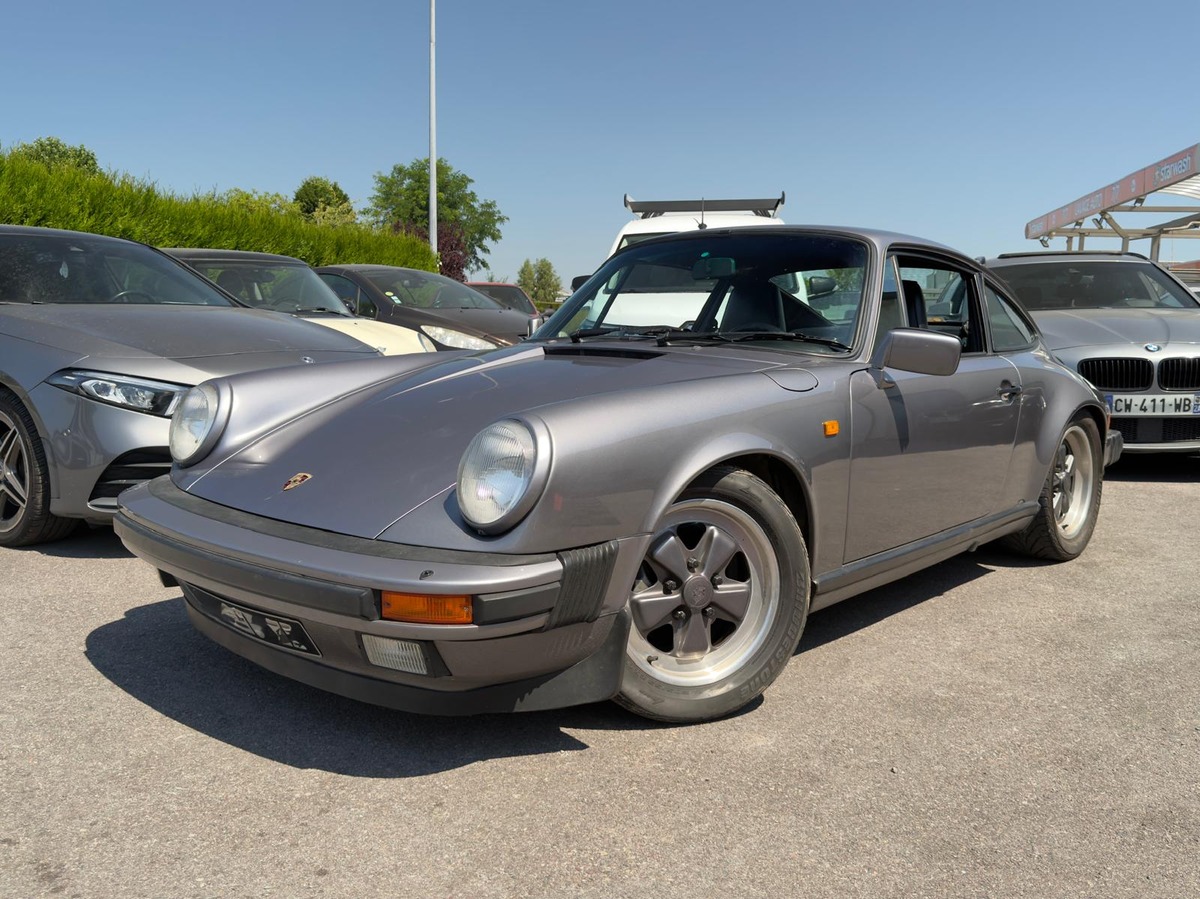 Porsche 911 SC 3.2 231ch Carrera
