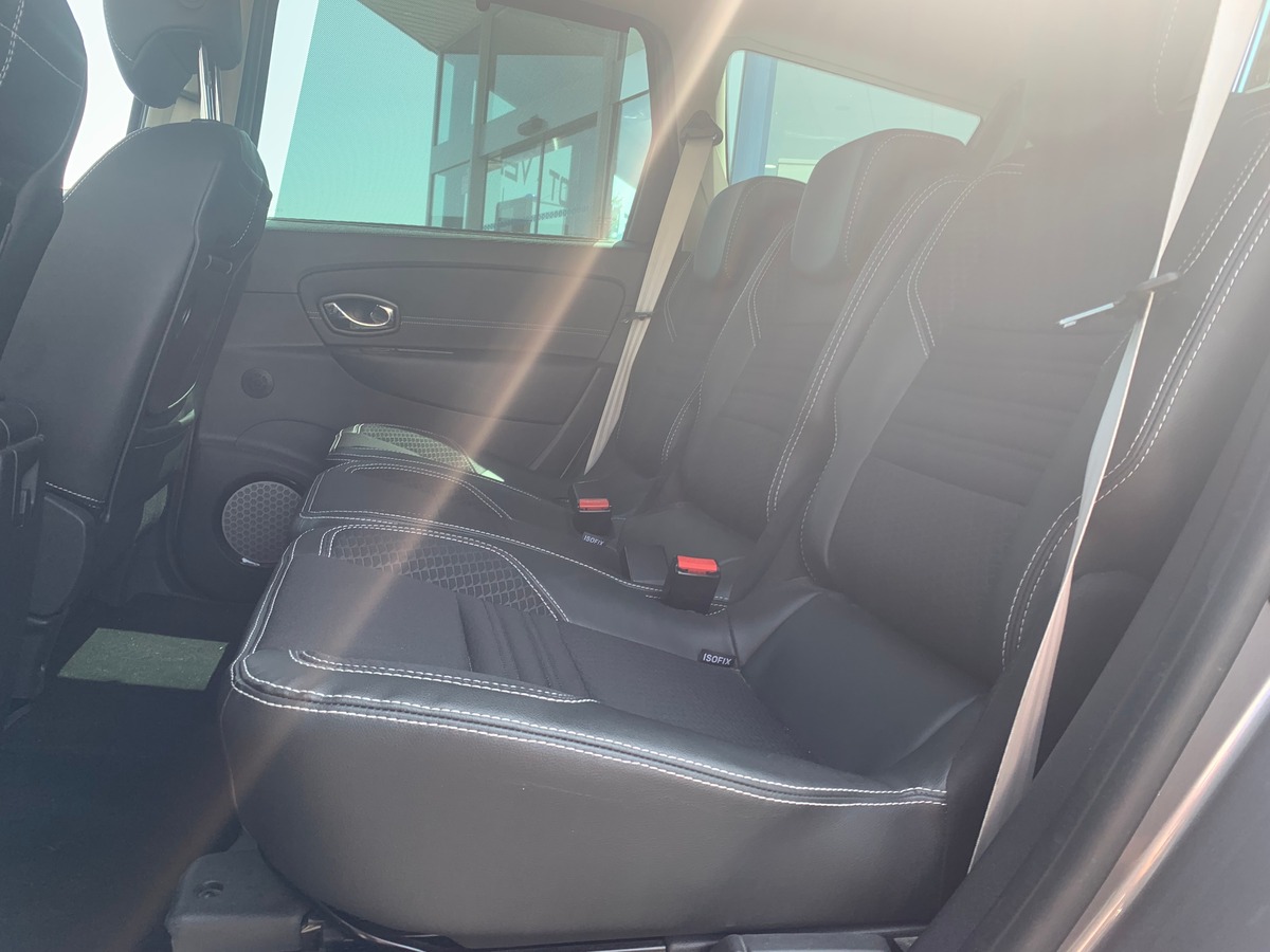 RENAULT Grand Scenic 130 chevaux | BOSE | 7 Places | Caméra de recul | Régulateur de vitesse | GPS