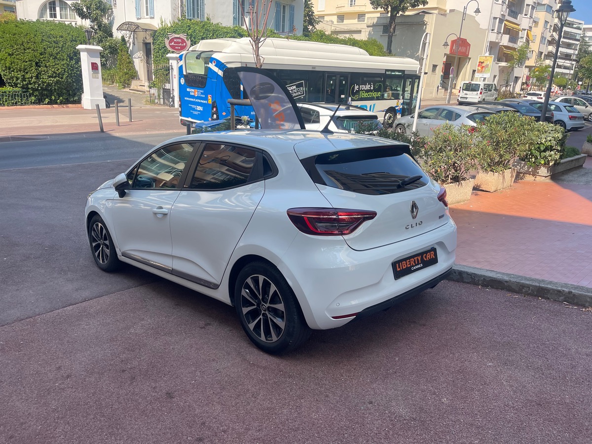 RENAULT Clio ETECH 140 CV / Hybride / Limited / Jantes / CarPlay