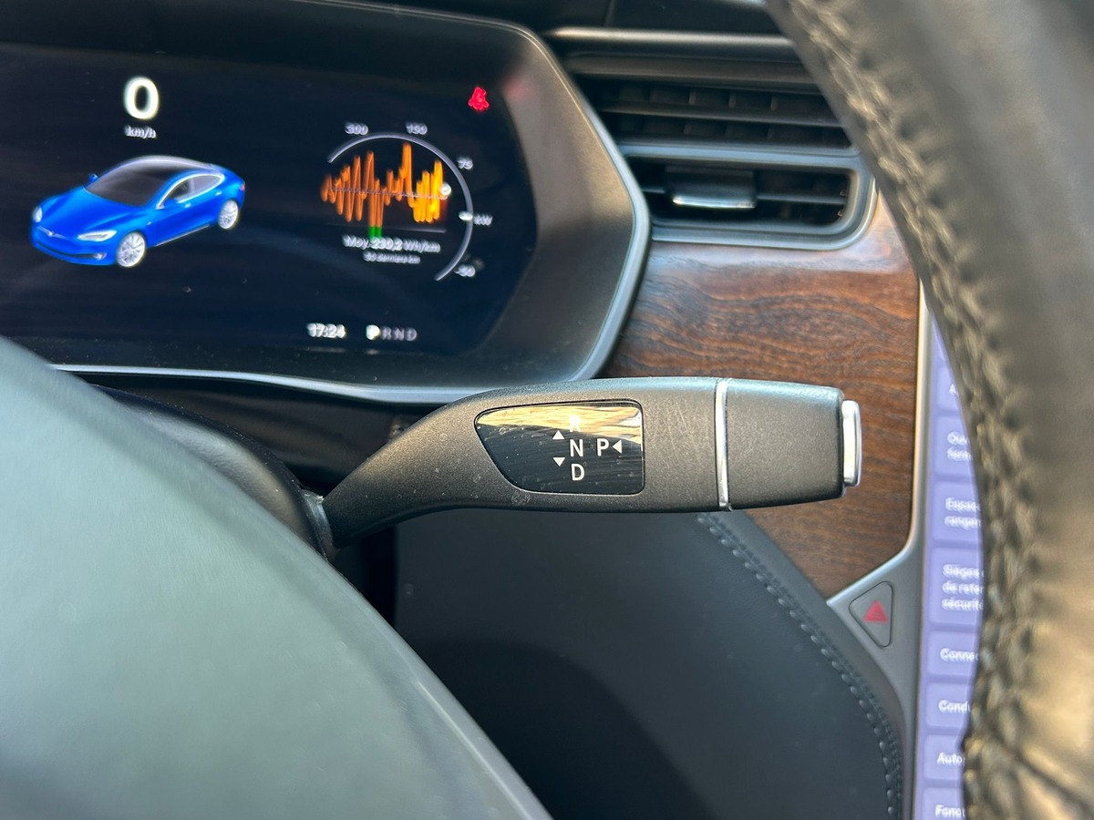 Tesla Model S DUAL MOTORS 612 CH 550 KMS AUTONOMIE FULL OPTIONS