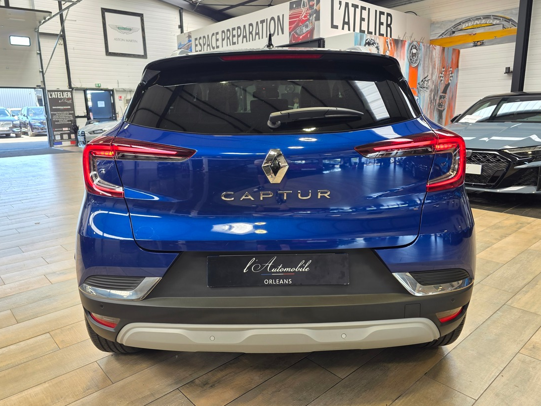RENAULT Captur II 1.3 MILD HYBRID 140 EVOLUTION EDC // 5500KMS / CAMERA A