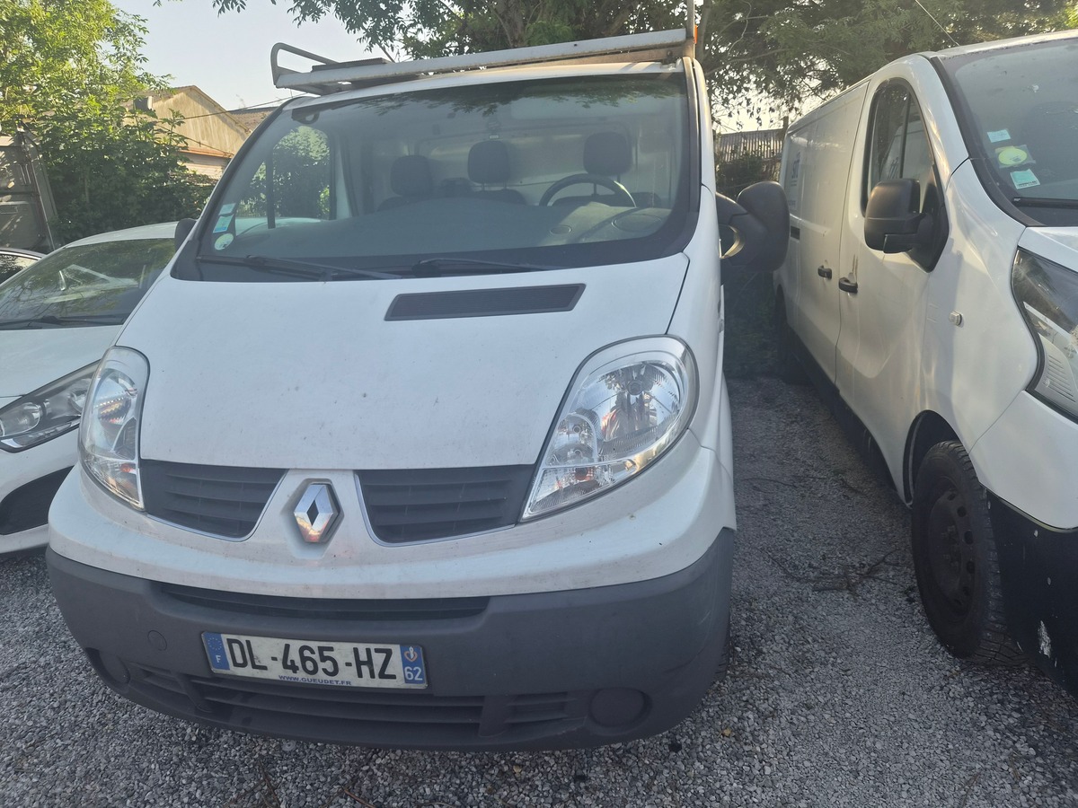 RENAULT Trafic