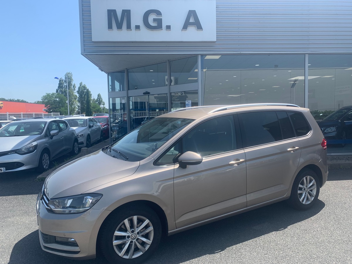 Volkswagen Touran 115 | Confortline | Caméra recul | Régulateur vitesse adaptatif | Apple car Play