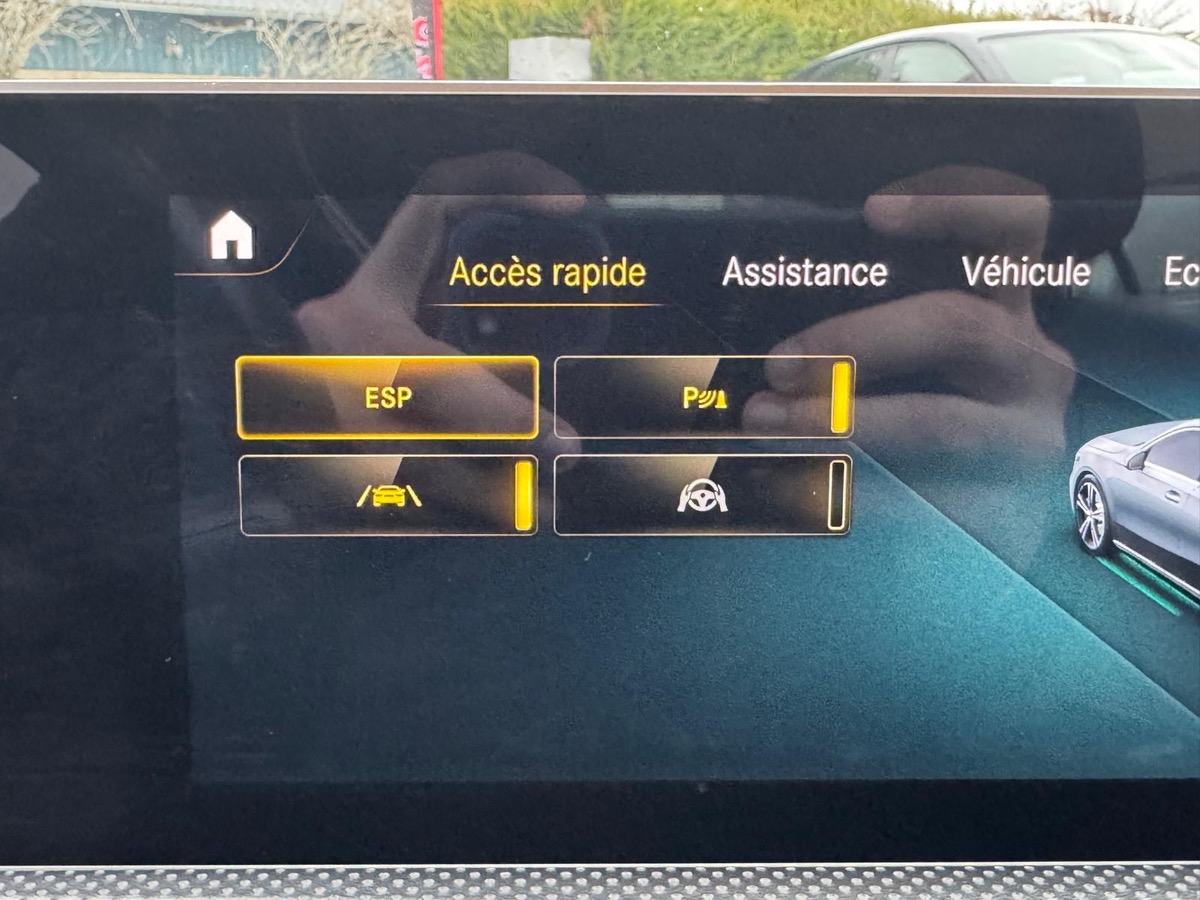 Mercedes Benz Classe A 180 d 116ch 7G-DCT Progressive Line