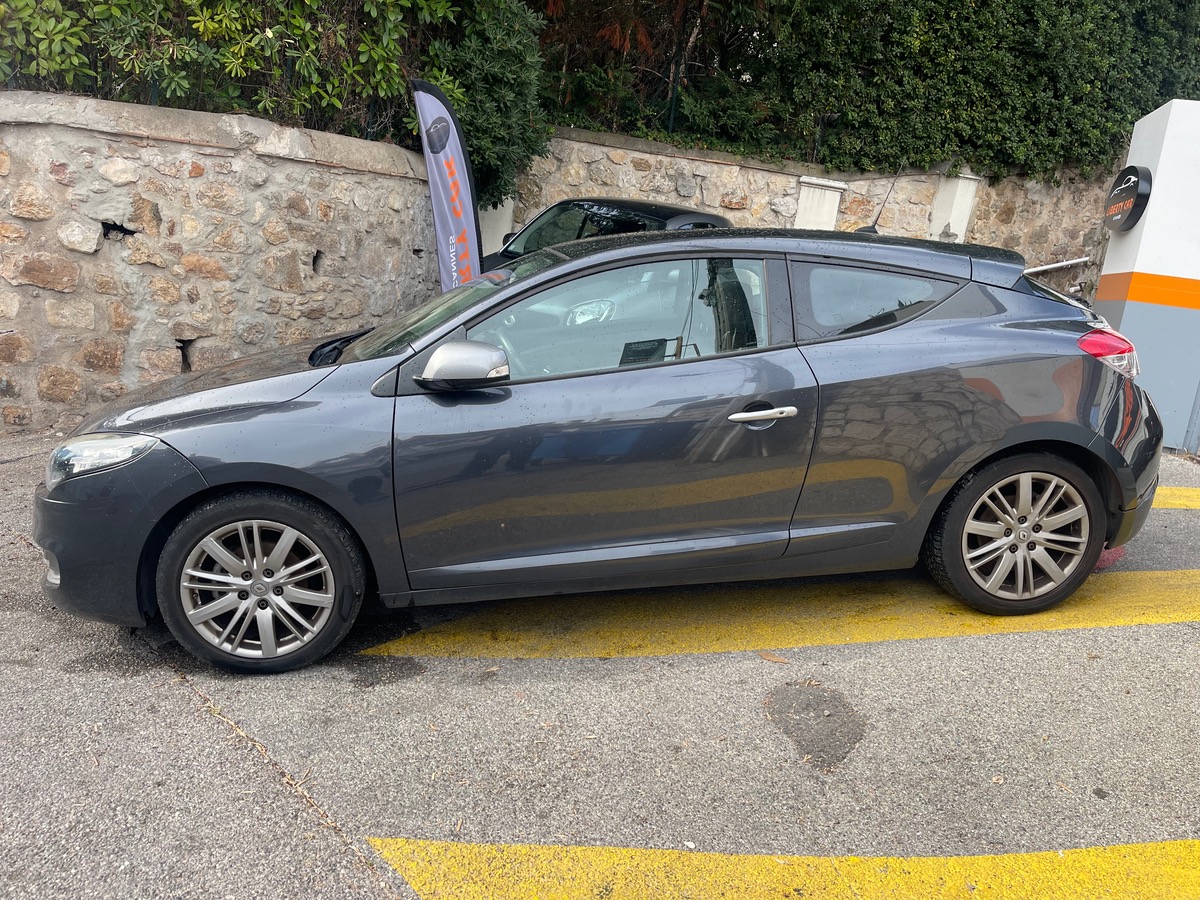 RENAULT Megane 1.6 DCI 130 CV / GT LINE / Toit Panoramique / Moteur à Chaine /