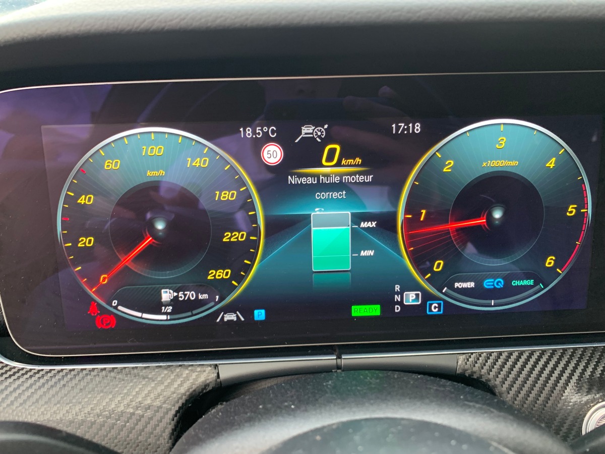 Mercedes-Benz Classe E 200 ch | 220 AMG LINE | Pack Premium | Pack Sport Black | Toit ouvrant