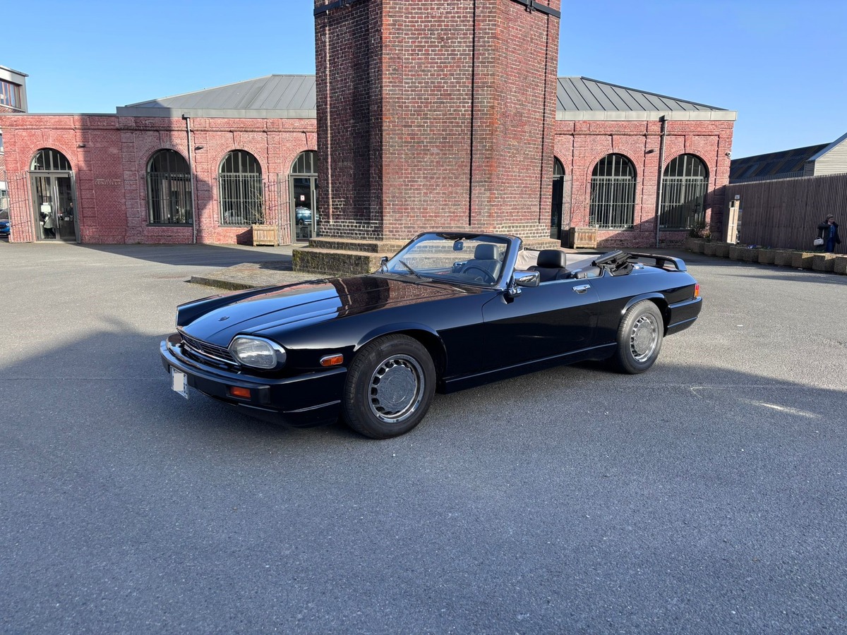 Jaguar XJS Cabriolet V12 289cv boite automatique