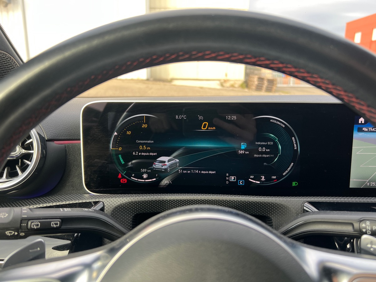 Mercedes-Benz Classe A 200d AMG LINE 150cv, SUIVI COMPLET, TOIT OUVRANT, CARPLAY, LED, MULTIBEAM