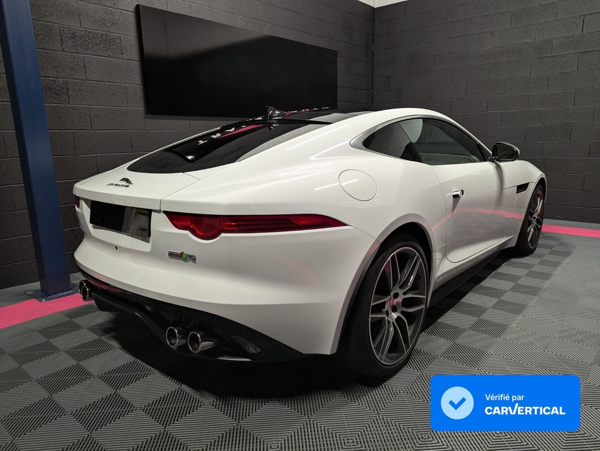 Jaguar F-TYPE R V8 5L BVA8 AWD 550 ch