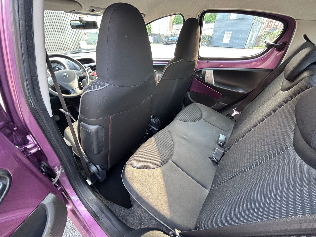 Peugeot 107 1.0 68 Envy 5 portes