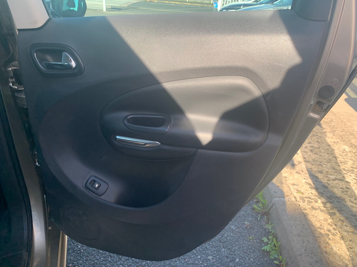 Citroën C3 Picasso 90 chevaux | Régulateur de vitesse | Climatisation | Attelage | Radar arriére