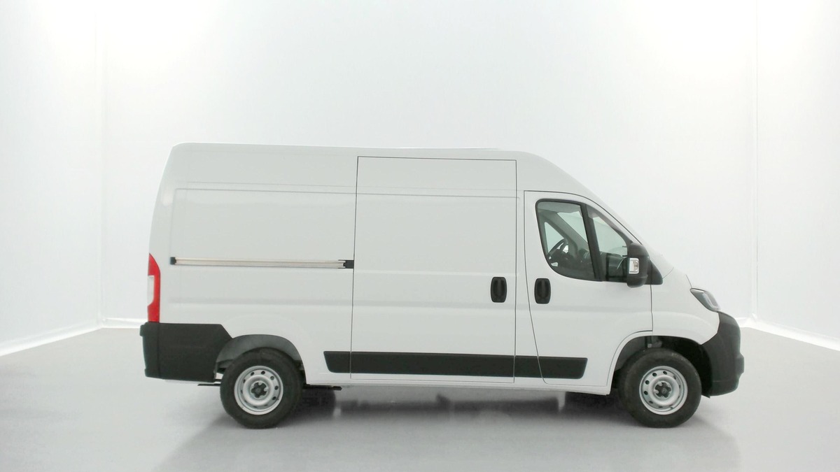Peugeot Boxer II L2H2 3.5 2.2 BlueHDi 140ch