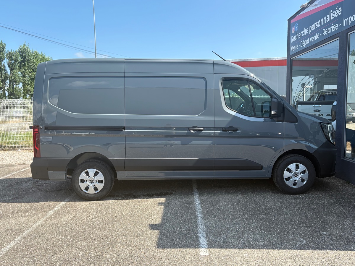 RENAULT Master L2H2 3T5 Blue dCi 150 EXTRA