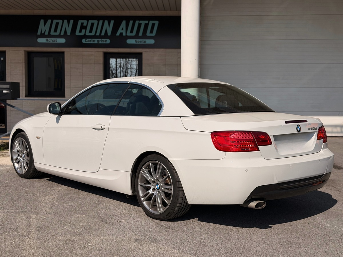 Bmw Série 3 Cabriolet Sport Design (E93) LCI 320d 2.0 d 184 cv Boîte auto - Sièges Alcantara