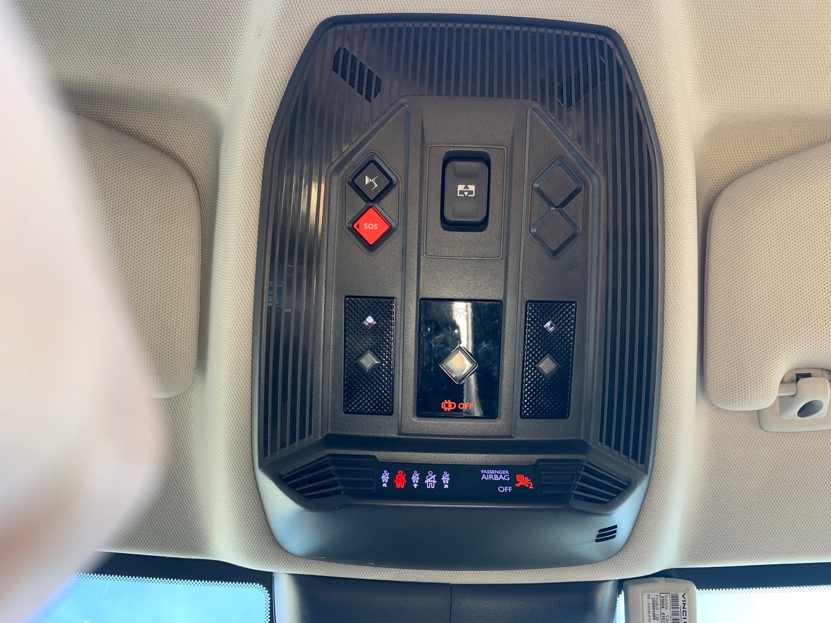 DS DS 4 130 | Cross Rivoli | FOCAL Electra | Régulateur vitesse adaptatif | DS MATRIX LED VISION