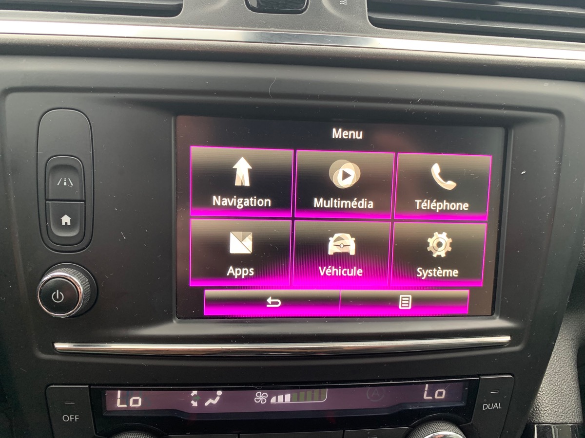 RENAULT Kadjar 110 ch | Business | Crochet d'attelage | Régulateur de vitesse | Radar avant arriére