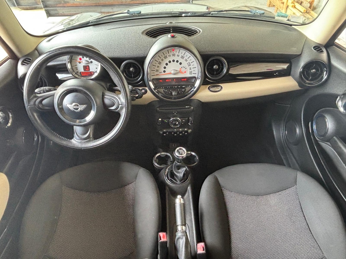 Mini Cooper D - 1.6D -  112cv - Garantie 12 Mois