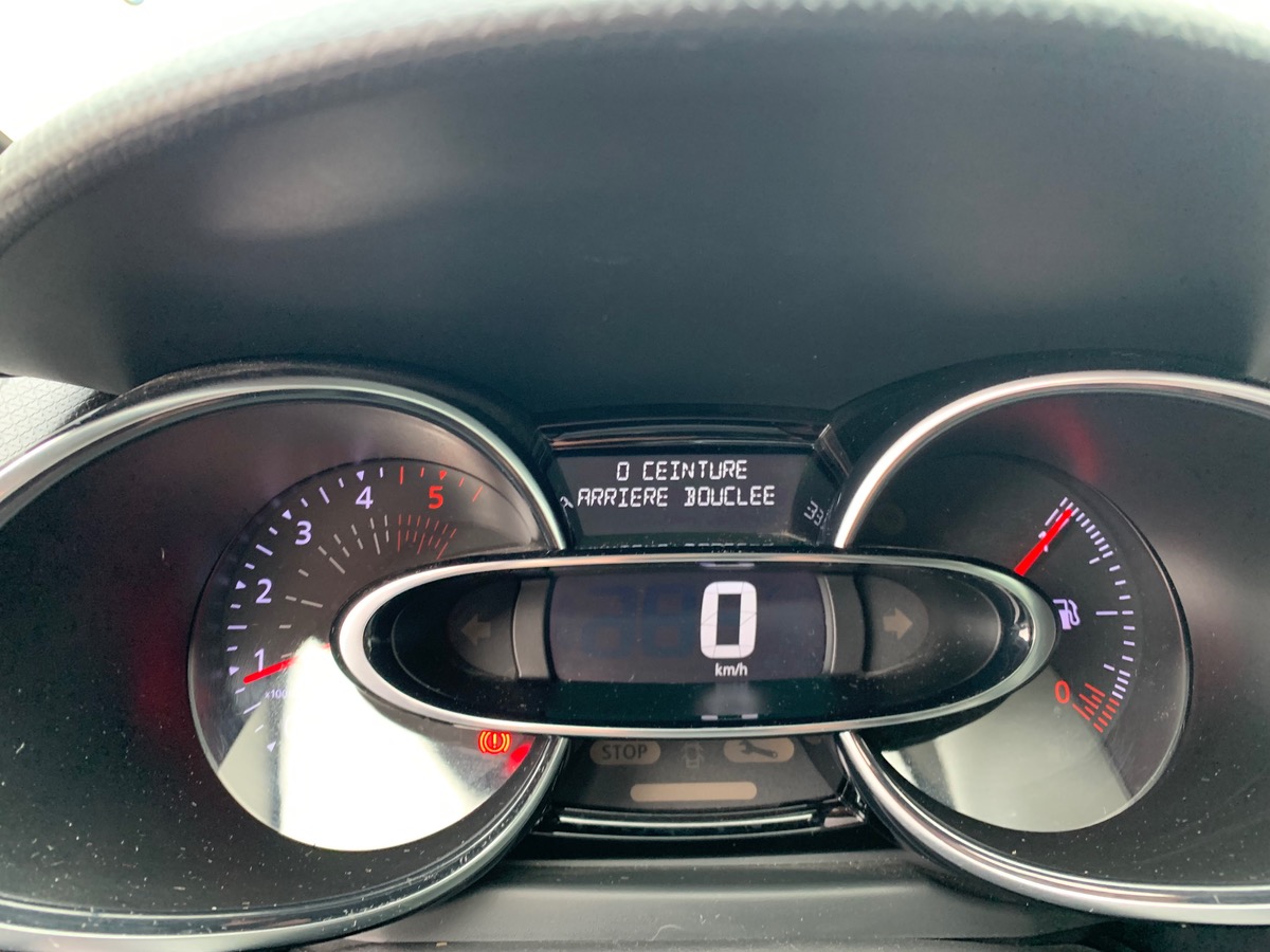 RENAULT Clio Estate 90 | Intens | Bluetooth | GPS | Phares antibrouillard LED |Jantes Alu | Attelage