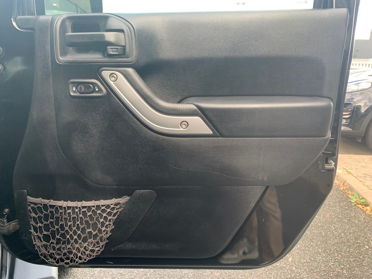 Jeep Wrangler Unlimited 284 ch | Equipé Ethanol | 5 Places | Climatisation | Radar | Climatisation