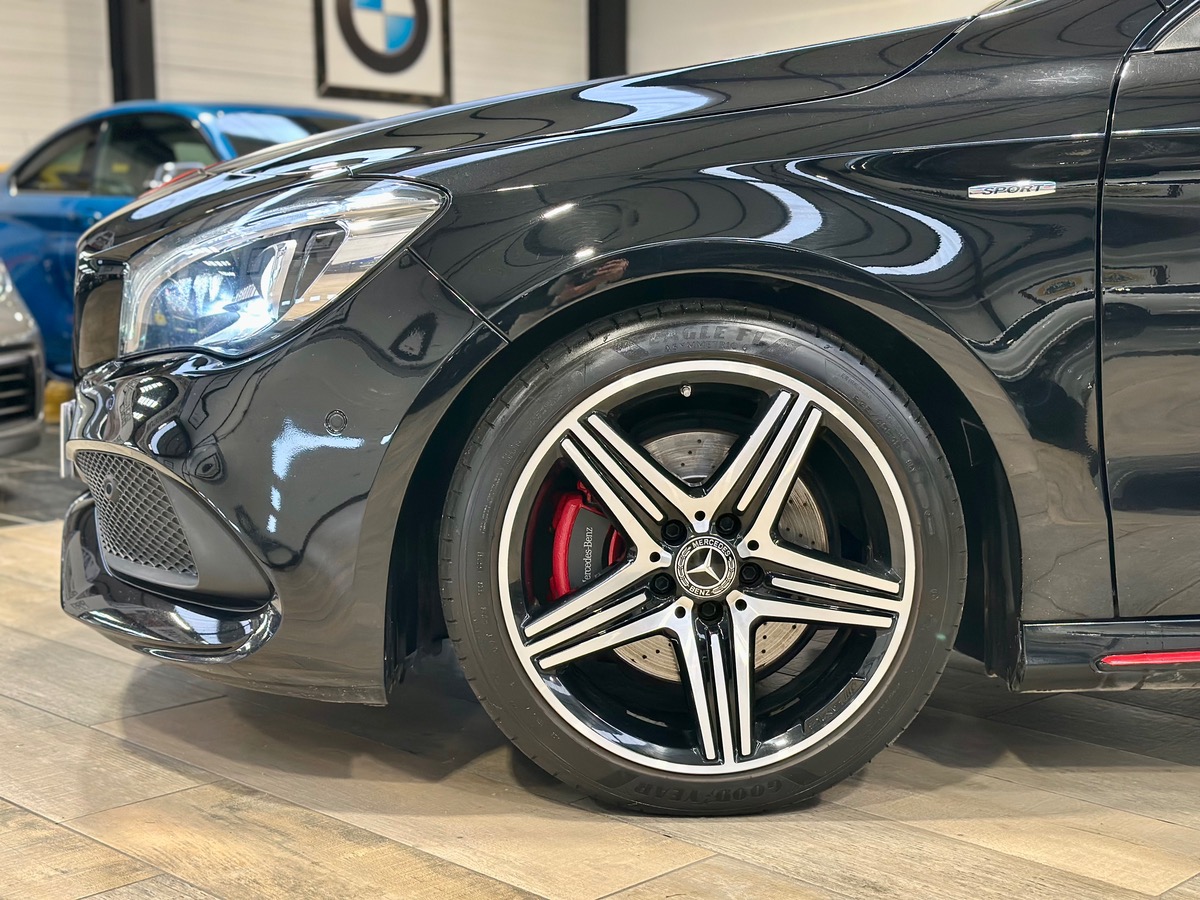Mercedes-Benz CLA Shooting Brake (2) 250 2.0 218 Sport 4Matic 7G-DCT Options+++ b