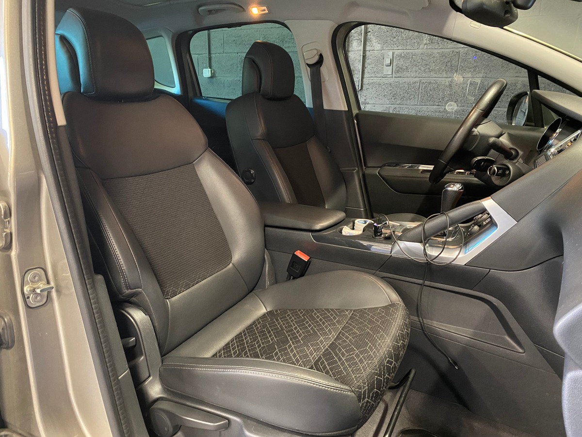 Peugeot 3008 1.6 BlueHDi 120ch EAT6 Allure