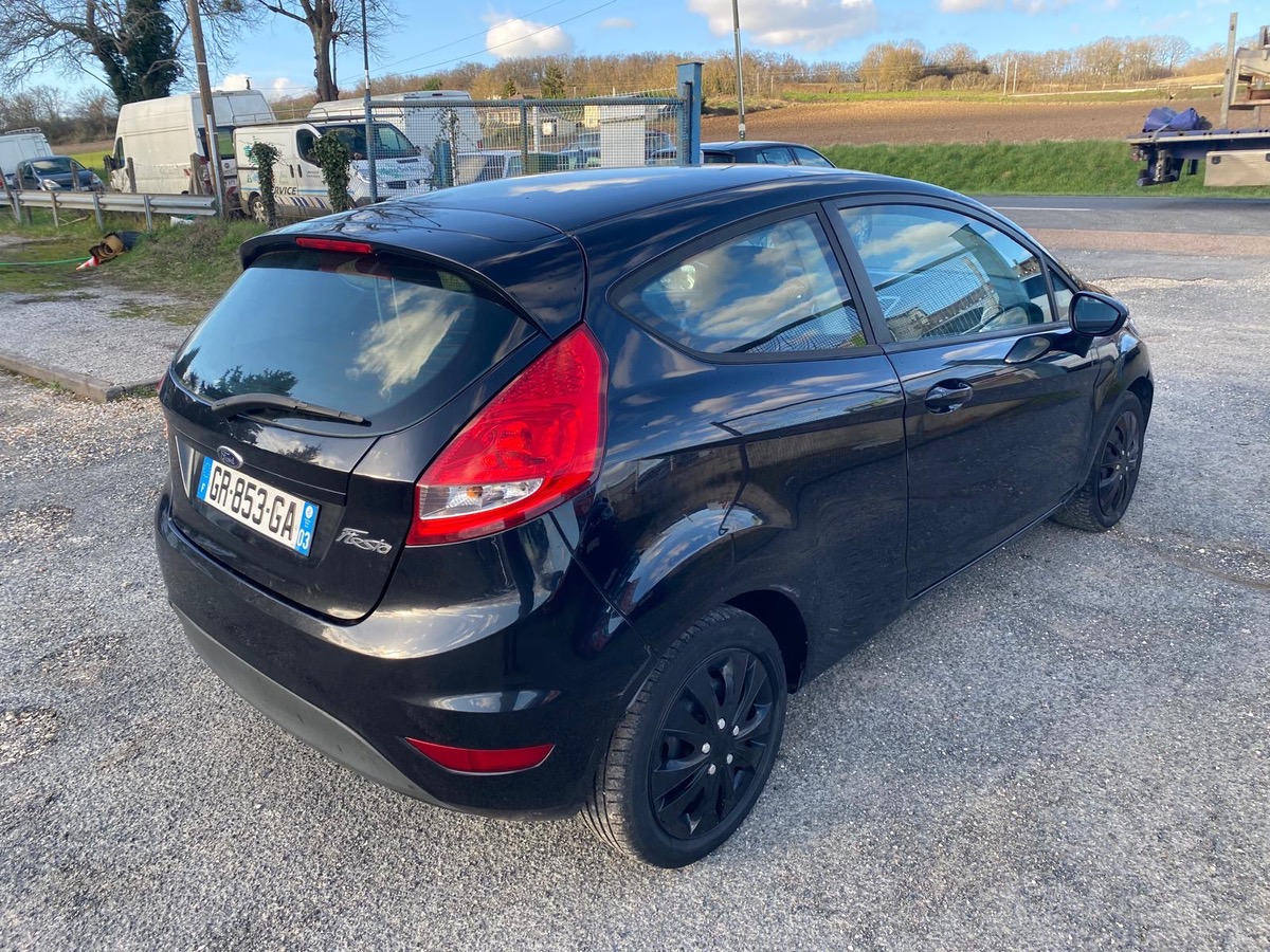 Ford Fiesta 1.4 tdci 70cv 172060km 4 cv fiscaux 