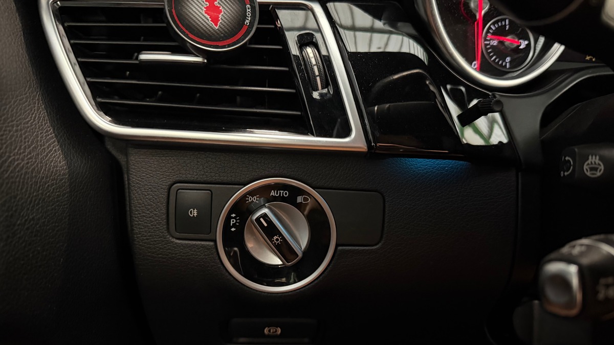 Mercedes Benz GLE COUPE 350 d 4matic AMG Fascination / Suivi Mercedes / Harman Kardon /