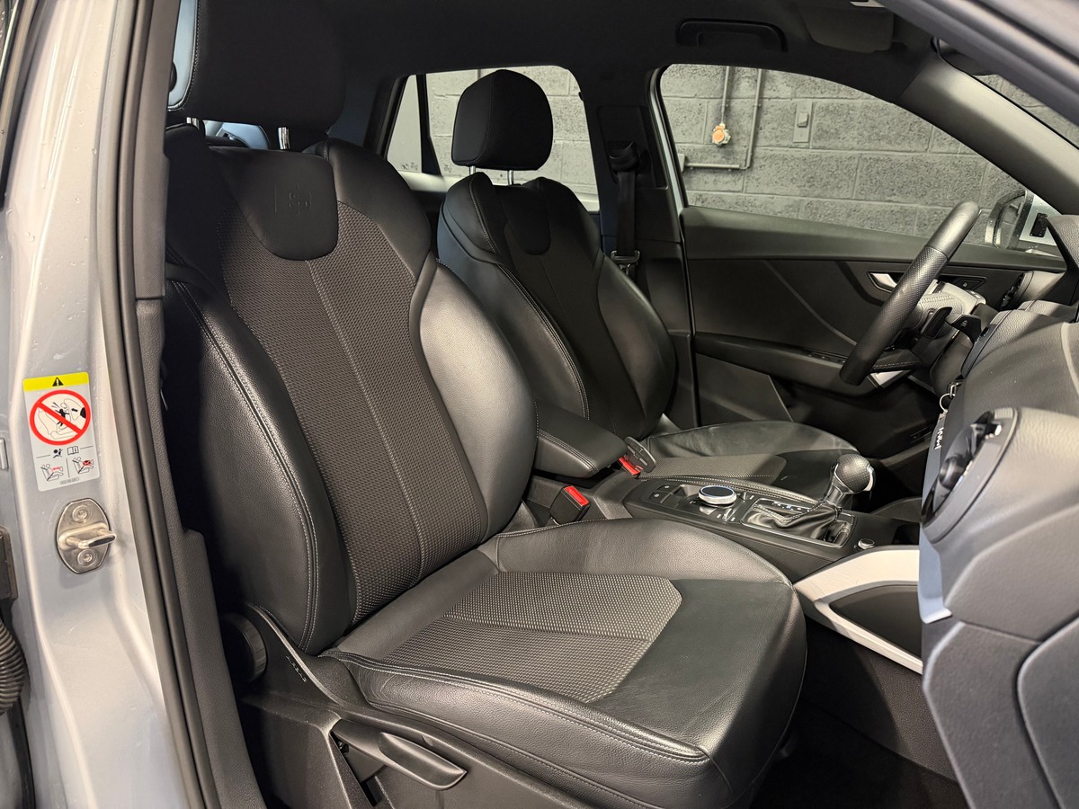 Audi Q2 35 tdi S Line Quattro Cock Pit / Caméra de Recul / Suivi Audi