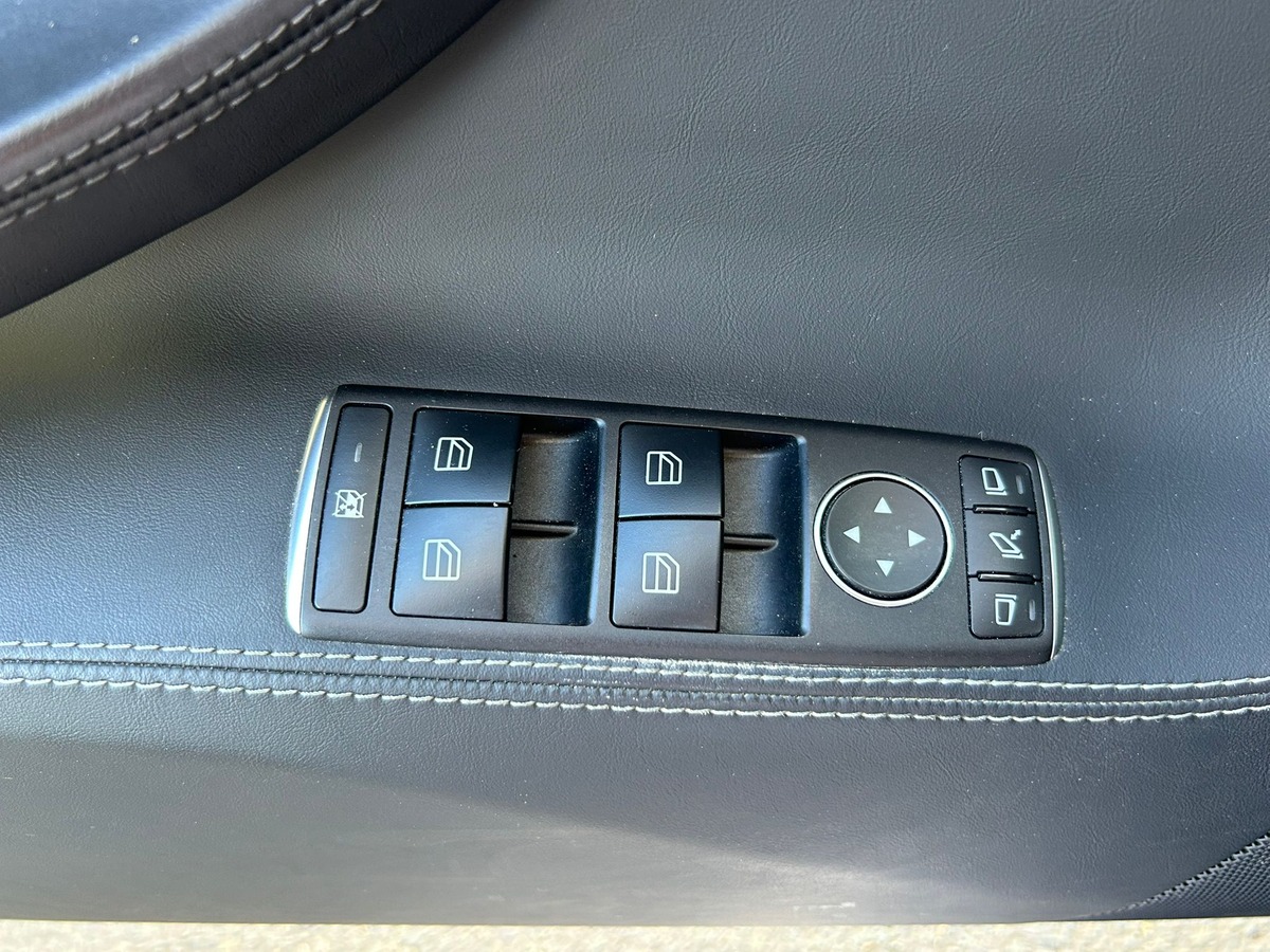 Tesla Model S DUAL MOTORS 612 CH 550 KMS AUTONOMIE FULL OPTIONS