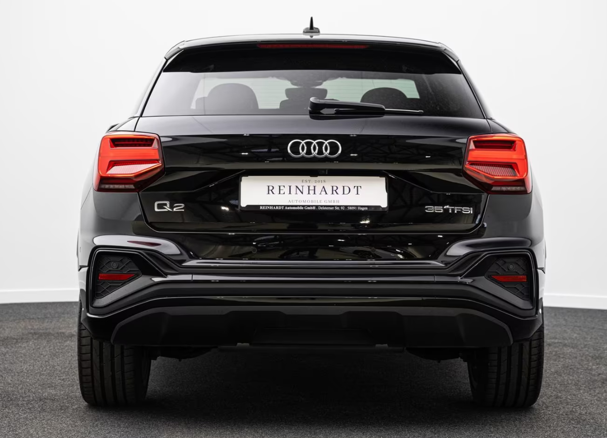 Audi Q2 35 TFSI 150ch S line S tronic 7 Toit ouvrant Feux matriciels