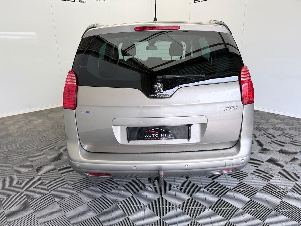 Peugeot 5008 1.6 Bluehdi 120  eat6 Allure Première main