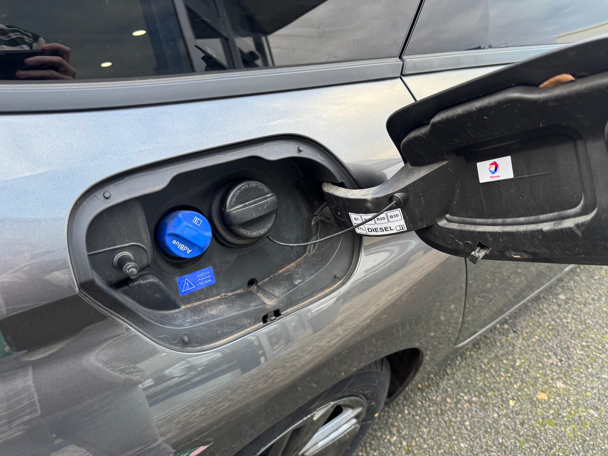 Peugeot 308 SW 130 ch | Active Pack | Capteur de pluie | Phares LED | Radar stationnement arriére